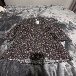 NWT Floral Tunic